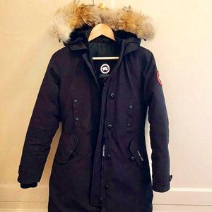 Genuine Canada Goose Kensington Down Parka - Women’s - X-Small